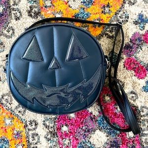 Love Pain and Stitches Pumpkin Kult Bag
